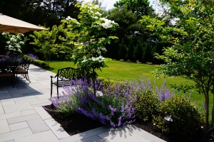 lush-gardens-sea-girt-nj-brick-by-brick-pavers-and-landscaping-2