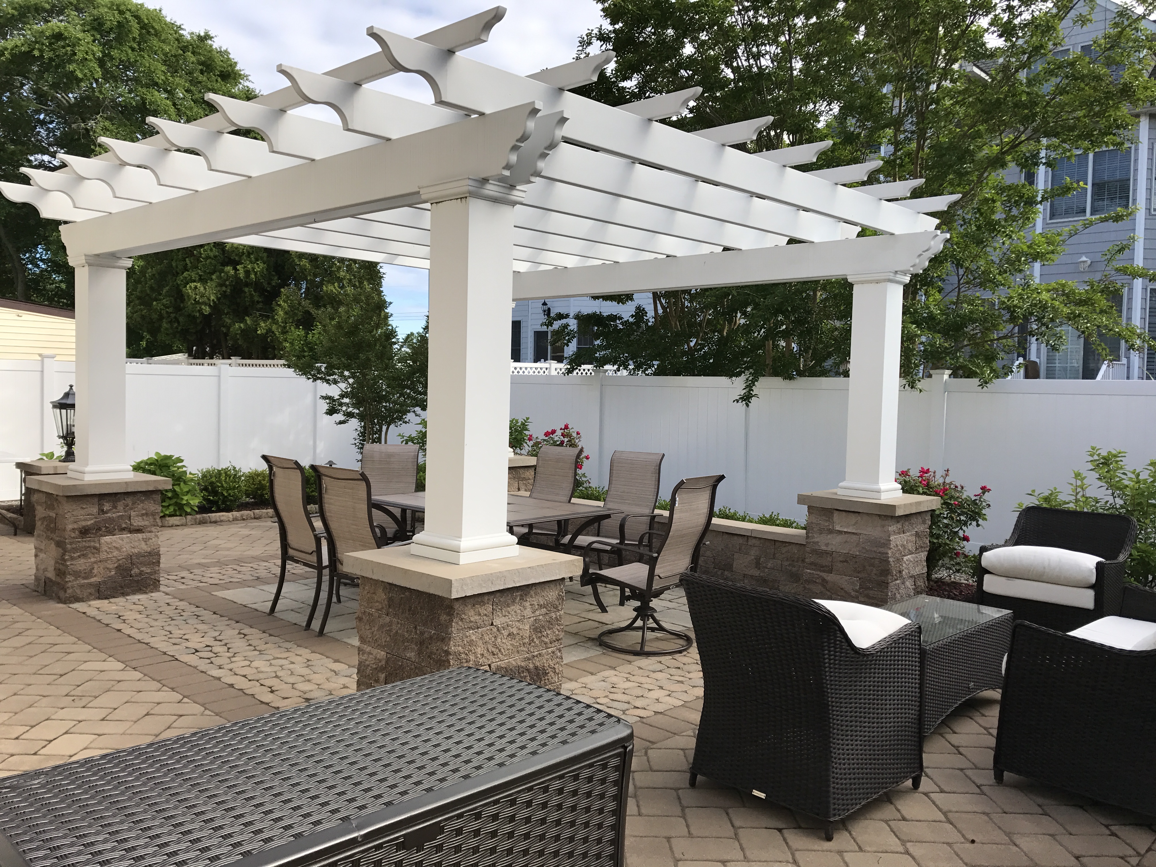 CAREFULLY DESIGNED PERGOLA